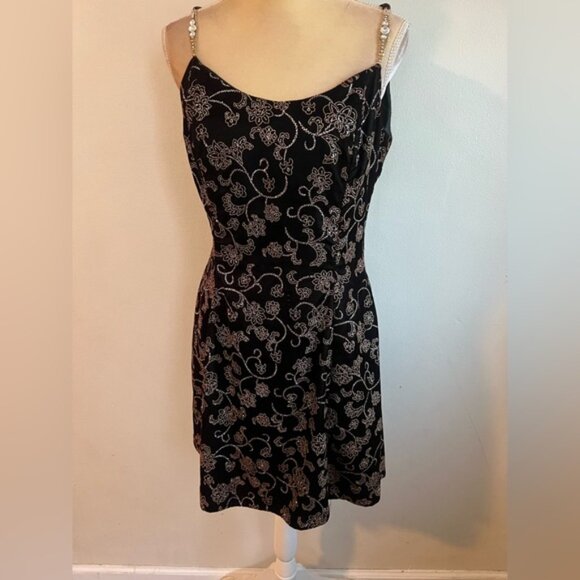 Scott McClintock vintage golf brocade dark red dress with chain straps size 10 - Picture 6 of 7